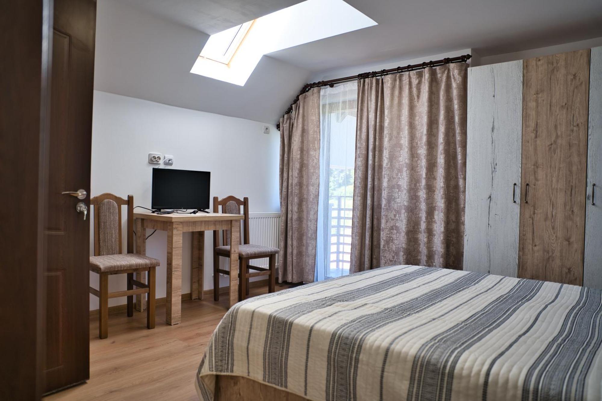 Perla Argesului, Ciubar, Piscina, Lift, Gratar, Cabana, Pensiuni, Hotel Cazare Transfagarasan Curtea De Arges Albestii de Arges Extérieur photo