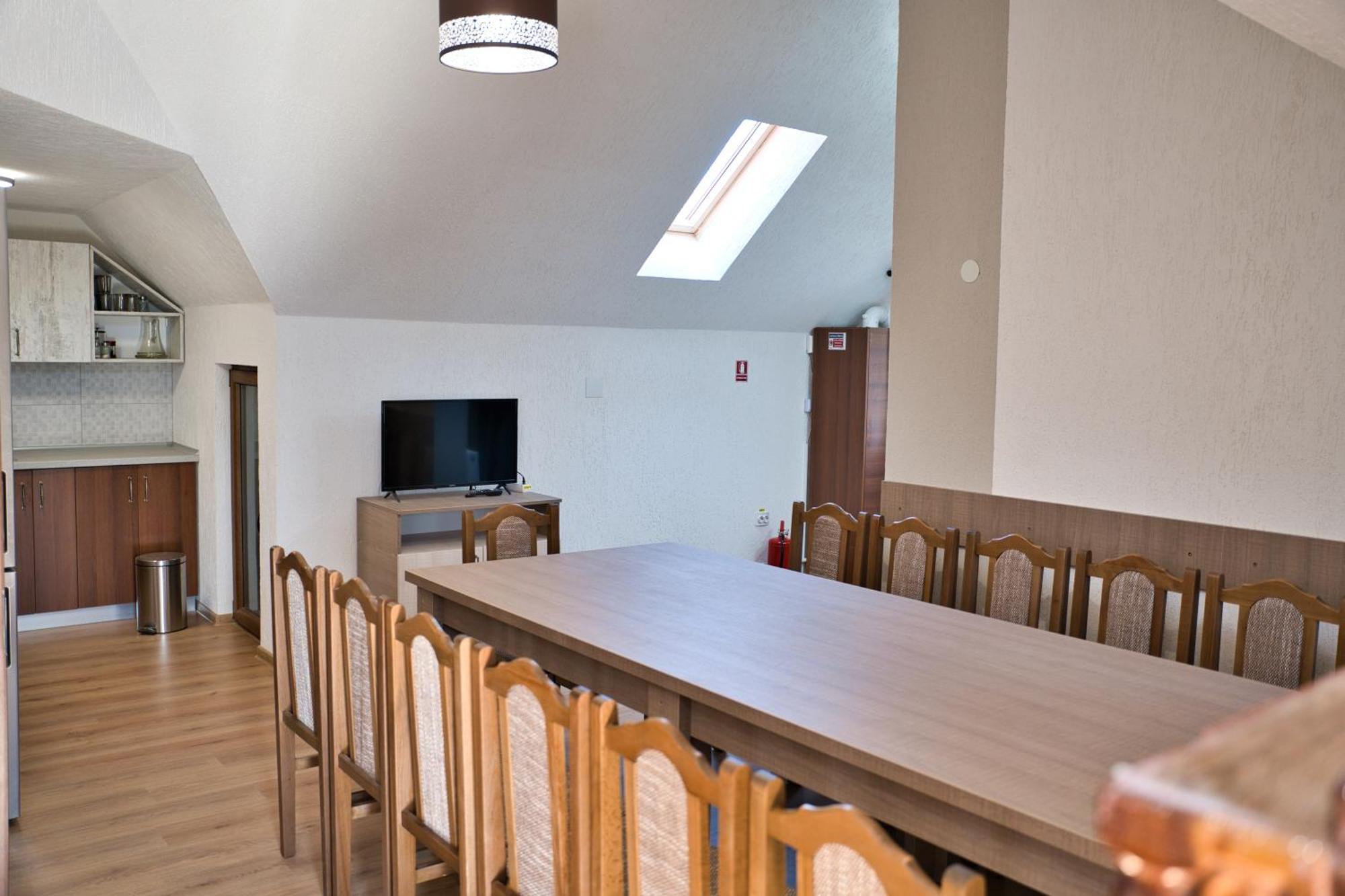 Perla Argesului, Ciubar, Piscina, Lift, Gratar, Cabana, Pensiuni, Hotel Cazare Transfagarasan Curtea De Arges Albestii de Arges Extérieur photo