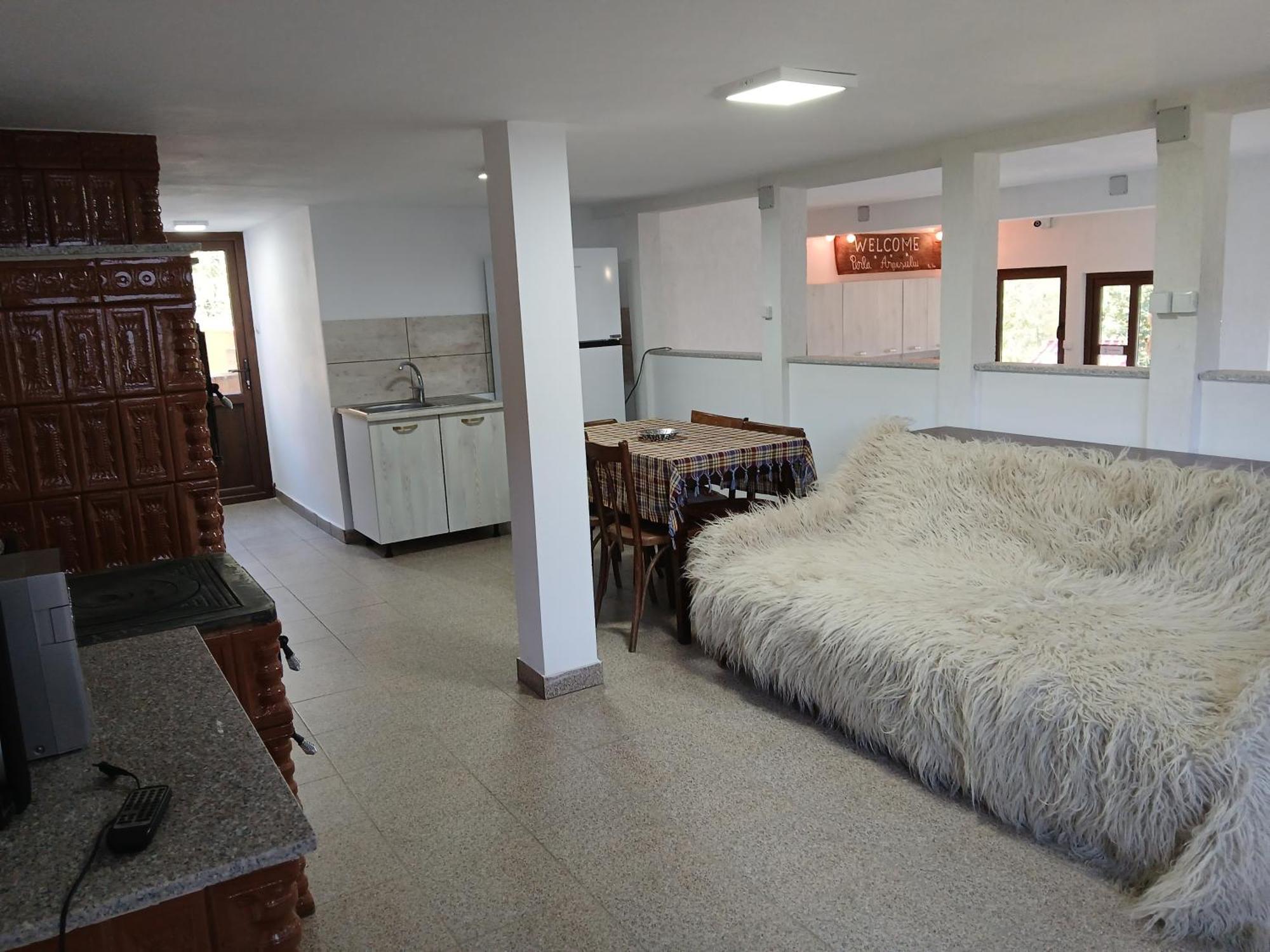 Perla Argesului, Ciubar, Piscina, Lift, Gratar, Cabana, Pensiuni, Hotel Cazare Transfagarasan Curtea De Arges Albestii de Arges Extérieur photo