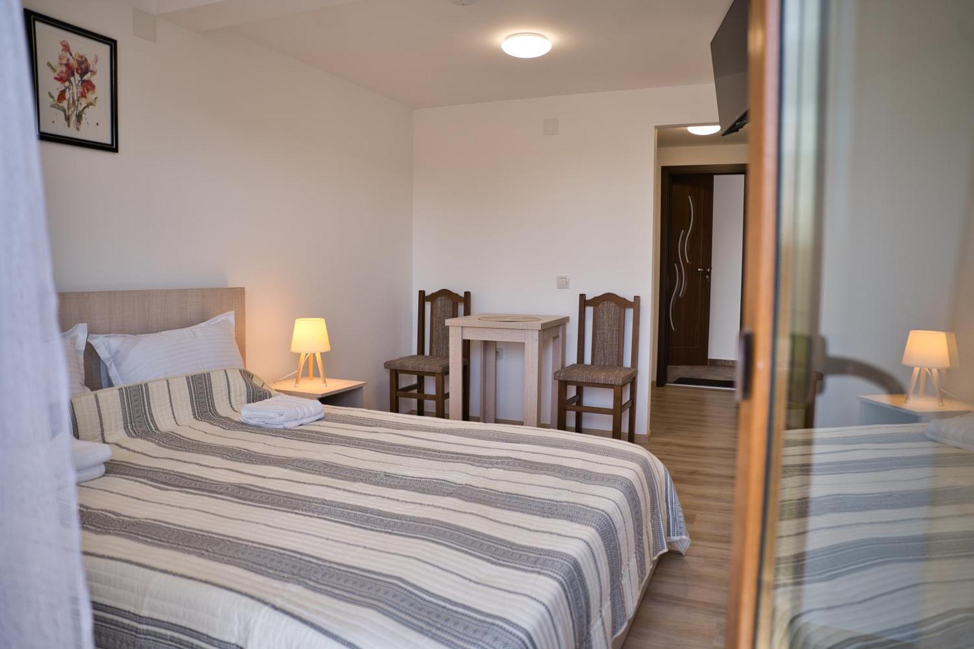 Perla Argesului, Ciubar, Piscina, Lift, Gratar, Cabana, Pensiuni, Hotel Cazare Transfagarasan Curtea De Arges Albestii de Arges Extérieur photo